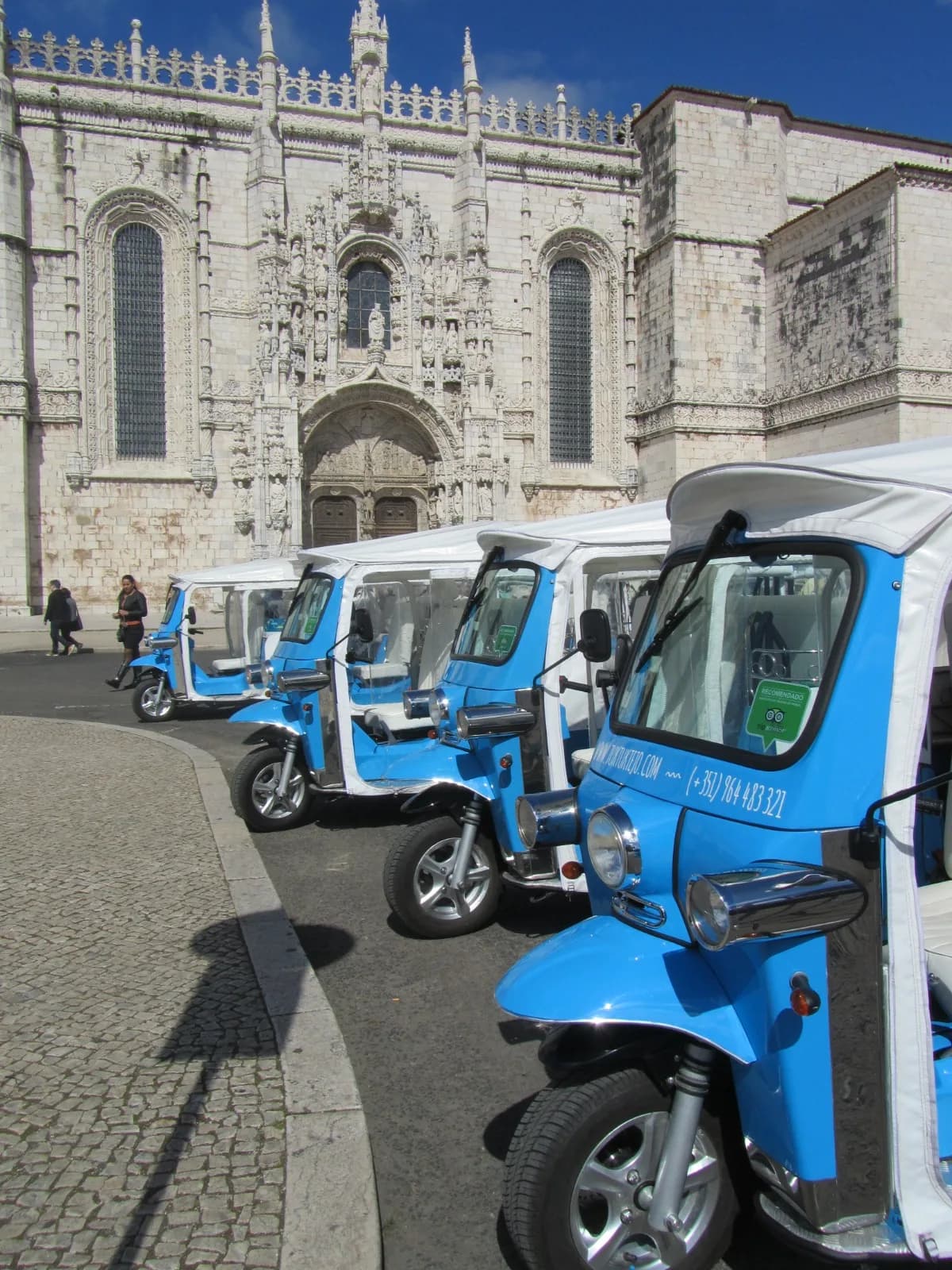 Tuk-tuk tour of Lisbon 6